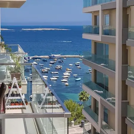 Penthouse With Side Sea View St. Paul's Bay